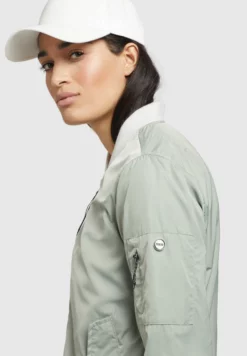 Khujo Stence - Chaquetas Bomber - Blassgrün -Khujo Ventas 274f21b2f50441bf846f62d4589a9cd7 scaled