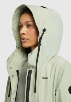 Khujo Adda - Abrigo Corto - Blassgrün 13 Khujo Adda - Abrigo Corto - Blassgrün -Khujo Ventas 4cd7a195cfdf4272a2095a462d8c6fa6 scaled