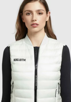 Khujo Stacy- Chaleco - Weiß -Khujo Ventas a53fc91c50784b9ba766d1b2b561d79a scaled
