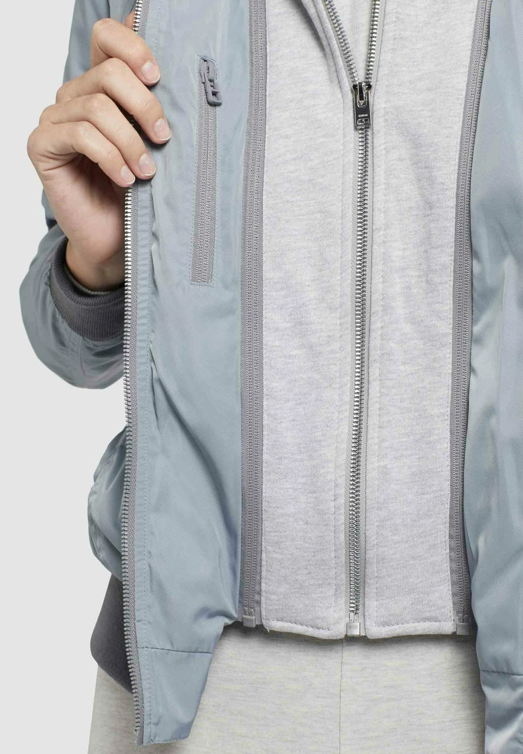 Khujo Persee - Chaqueta Fina - Grey 6 Khujo Persee - Chaqueta Fina - Grey - Imagen 6